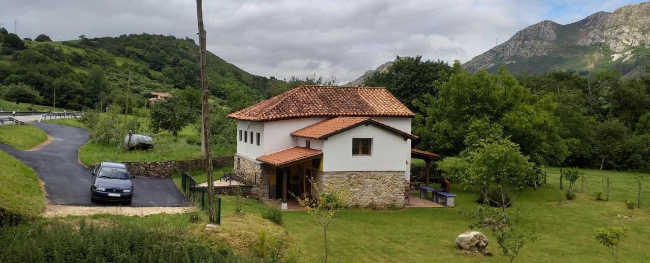 Casa Del Sella Βίλα El Llano Εξωτερικό φωτογραφία